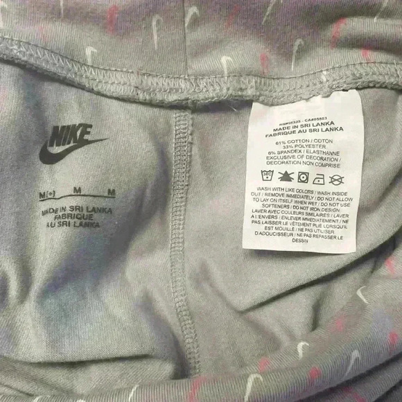 Youth Girls Size Small Nike Leggings - Picture 3 of 3
